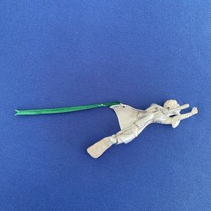 NWOB 2000 Hallmark Keepsake Pewter Ornament Harry Potter Quidditch Golden Snitch